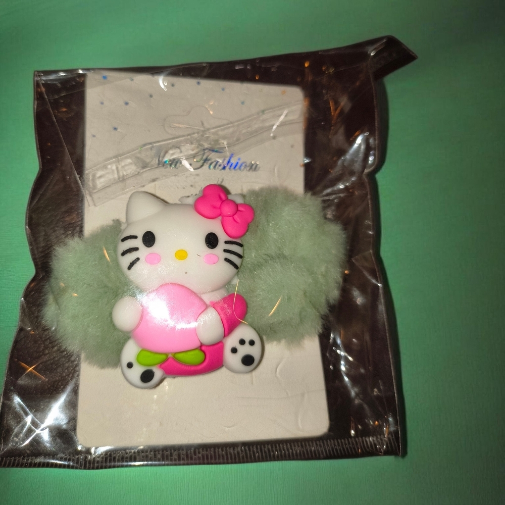 Hello Kitty clips - Picture 2 of 5